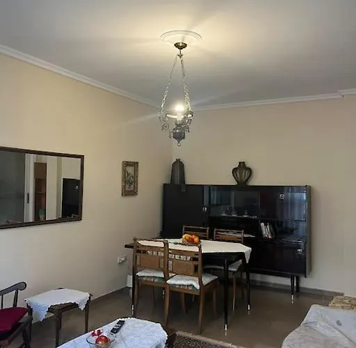 Venizelou Vintage Appartment